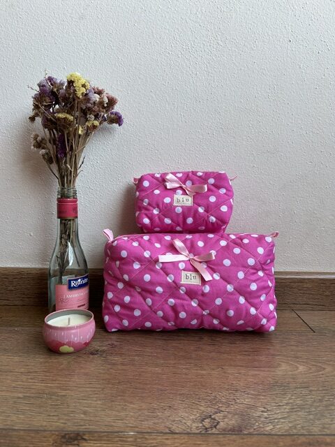 SET DE 2 COSMETIQUERAS POLKA DOTS ROSA rotated